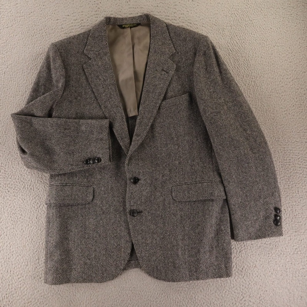 VTG Tweed Jacket 40R M Gray Herringbone 100% Wool Blazer Made in USA